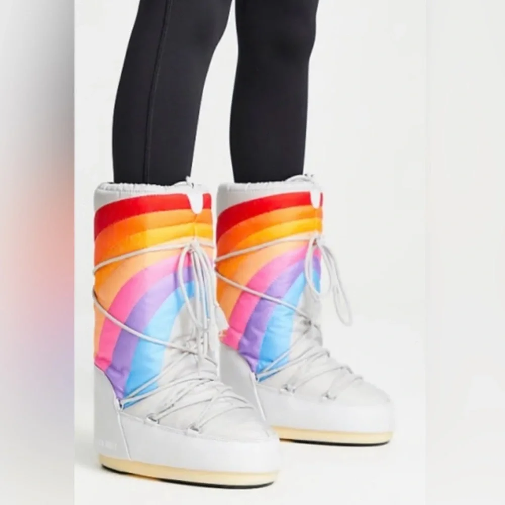 Moon Boot Icon Rainbow Snow Boots NWOB